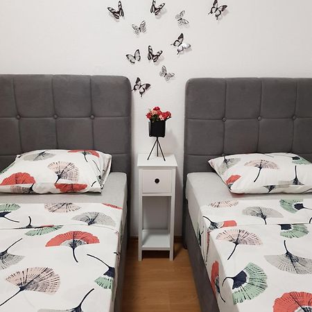 Kabashi Apartment Krk Town Quarto foto